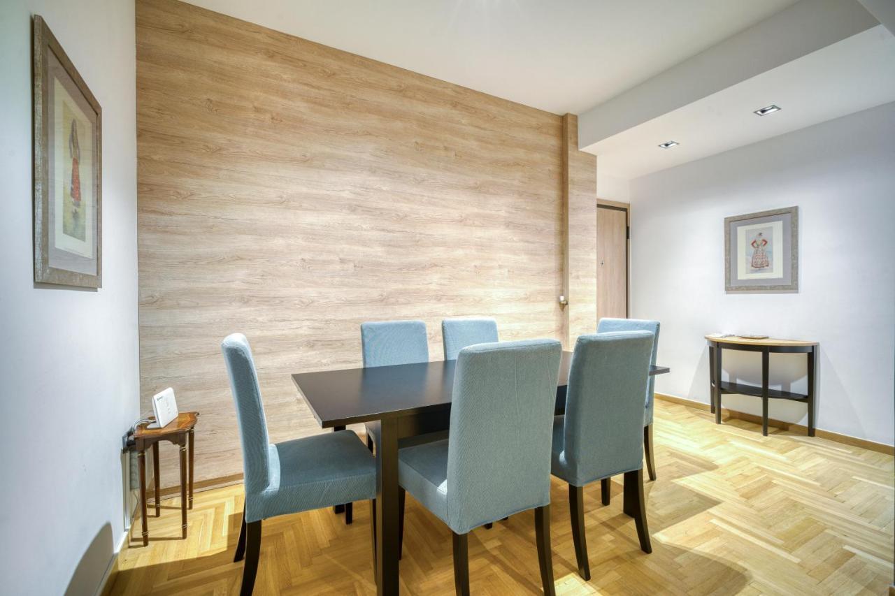 Delightful Stylish Two Bedroom Condo In Hip Area Of Central 아테네 외부 사진