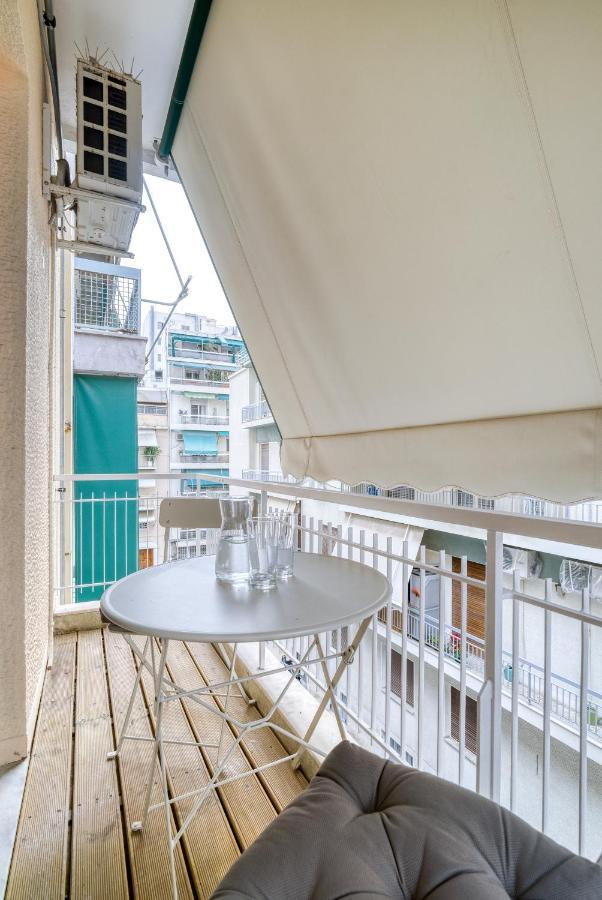 Delightful Stylish Two Bedroom Condo In Hip Area Of Central 아테네 외부 사진